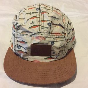 DRAVUS fishing hat